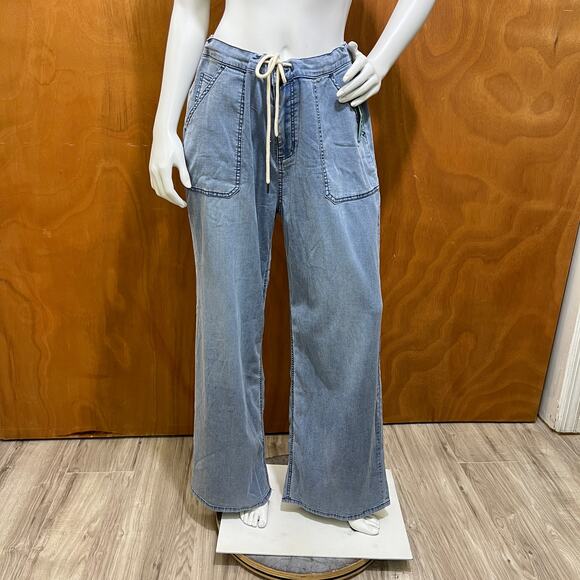 Flag & Anthem Bluffton Wide Leg Blue Jean Size 8 - Picture 1 of 11